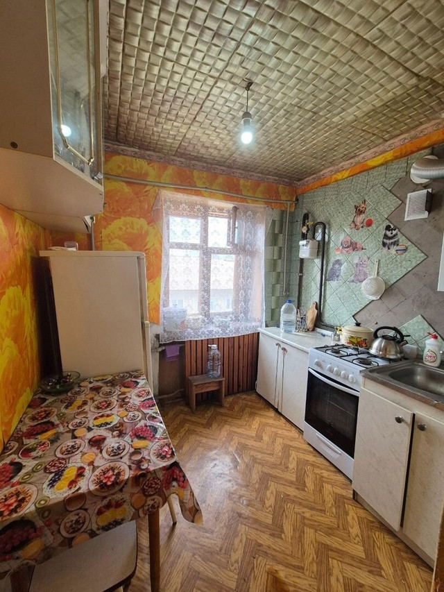 Продается 2 - х комнатная квартира, ул. Комарова (Гвардейка) арт 1132