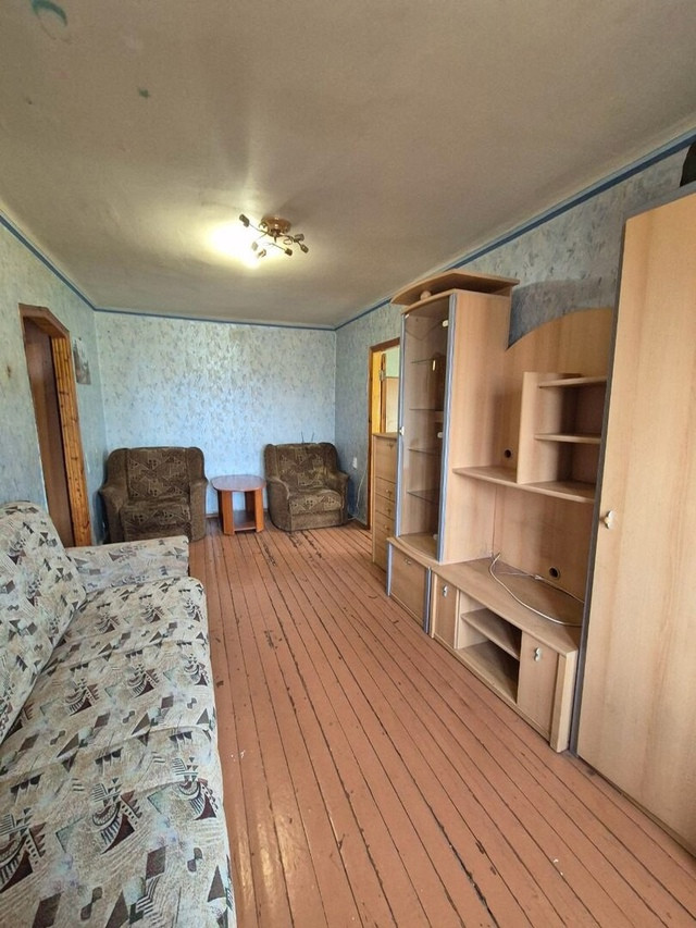 Продается 2 - х комнатная квартира, ул. Комарова (Гвардейка) арт 1132