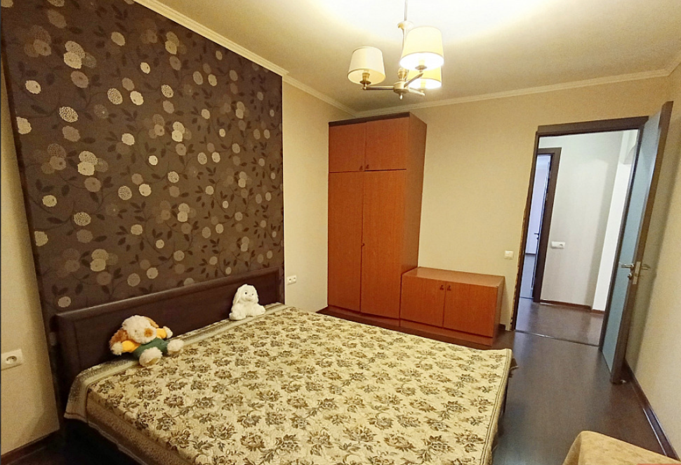 Продается 3- х комнатная квартира, ул. Прожекторная дом 5 А, арт. 5028
