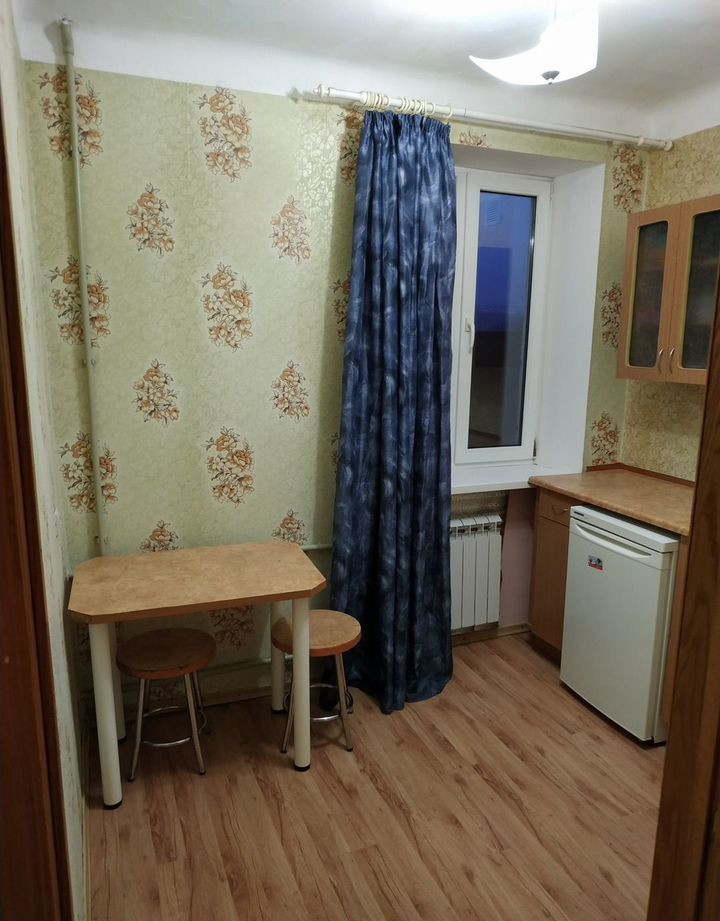 Продается 2 - х комнатная квартира, Донбасский переулок 2Б, арт. 5410