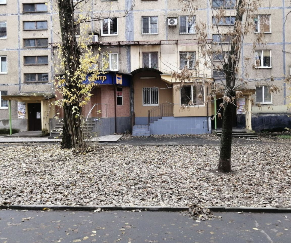 Продаю помещение, ул. 50-летия СССР, дом 141