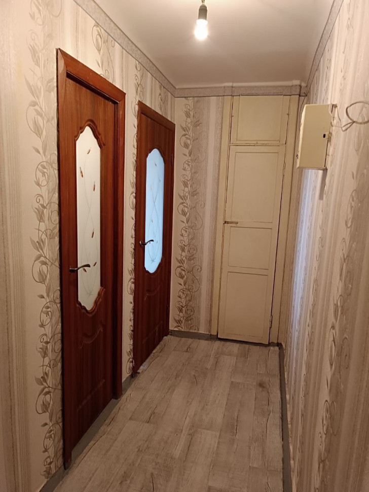 Продается 1 комнатная квартира, ориентир парк отдыха "Роща", арт. 4747