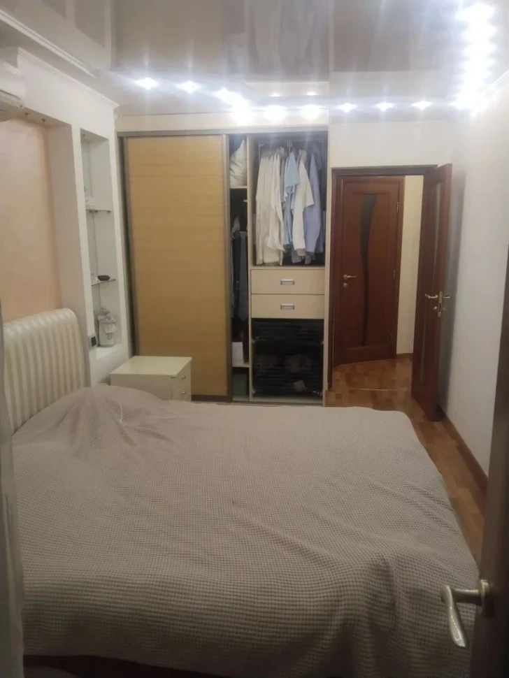 Продается 4 - х комнатная квартира, ул. Университетская дом 118 Б, арт. 5332