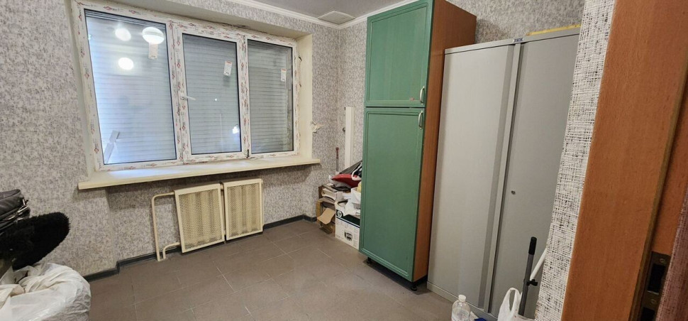 Продается офис, пр-т Ватутина арт 4546