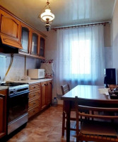 Продается 3 - х комнатная квартира, ул. Артема (Маяк) арт 3299