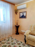 Продается 3 - х комнатная квартира, ул. Артема (Маяк) арт 3299