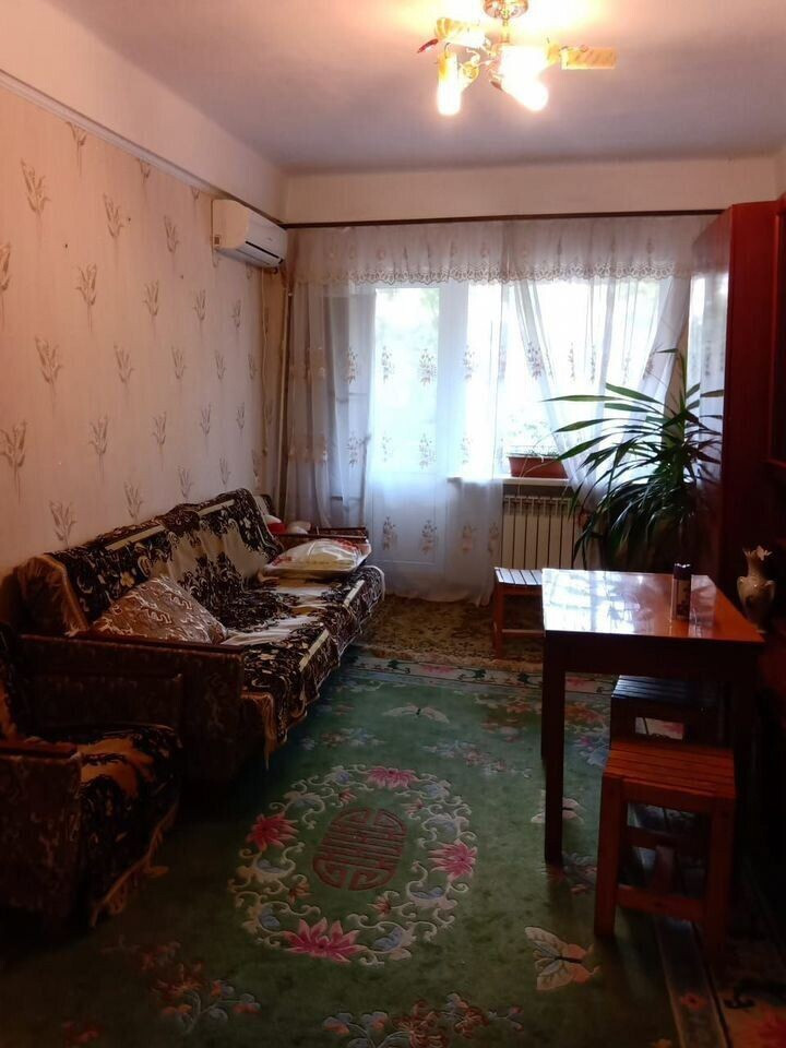 Продается 4 - х комнатная квартира, квартал Шахтерский (ДАКИ) арт 1084
