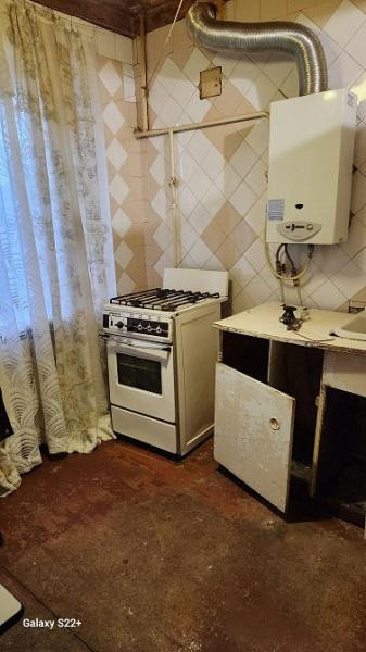 Продаю 3 - х комнатную квартиру, пр. Павших Коммунаров. арт 1970