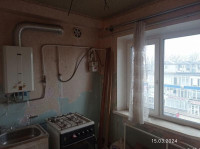 Продаю 2 - х комнатную квартиру, кв. Металлургов арт 924
