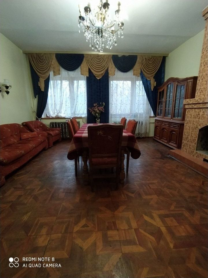Продаю Дом в три этажа. 305 м2 БОССЕ