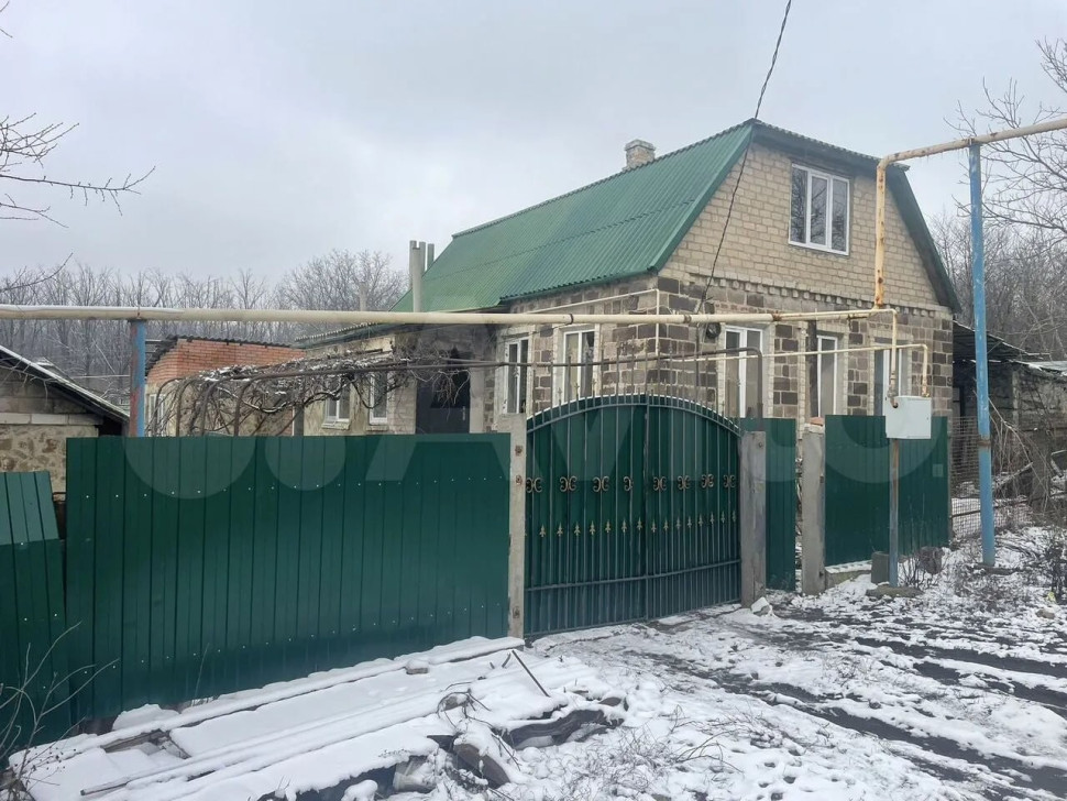 Продается 2 - х этажный дом, ул. Борзова, арт. 4575