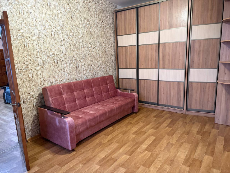 Продается 2-х комнатная квартира, ул. Собинова, арт. 4979