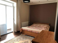 Продаю 3 - х комнатную квартиру, ул. Часов Ярская арт 2031
