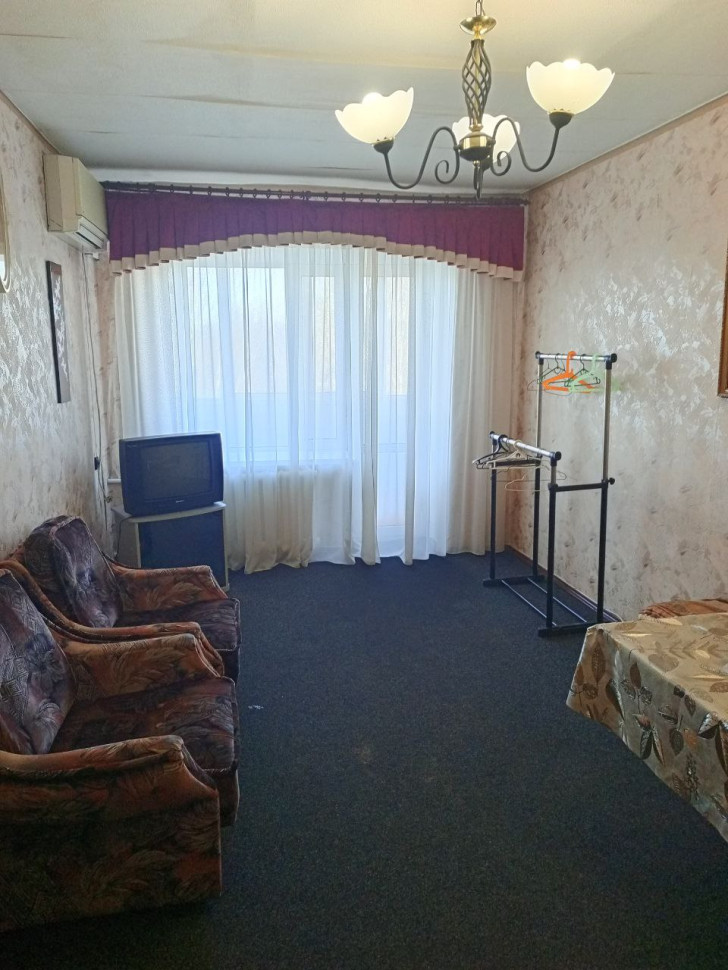 Сдается 1 комнатная квартира, ул. Университетская, ориентир "Травматология", арт. 384