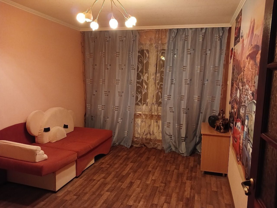 Продается 4 - х комнатная квартира, бульвар Школьный, арт. 4693 Продается 4 - х комнатная квартира, бульвар Школьный, арт. 4693