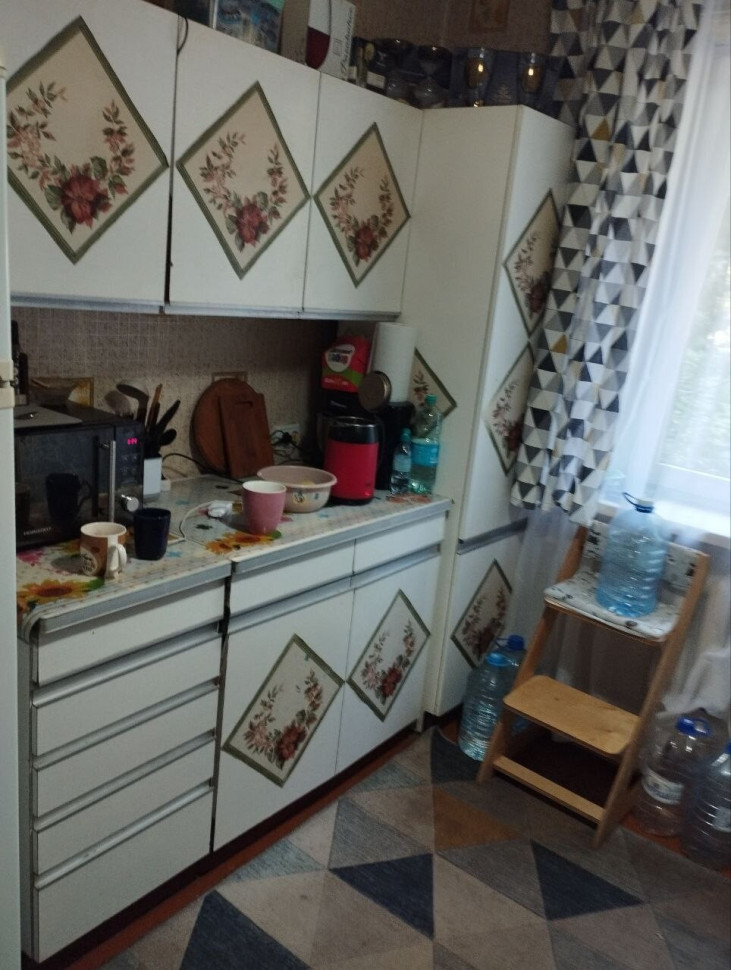 Продается 3 - х комнатная квартира, Мирный арт 4323
