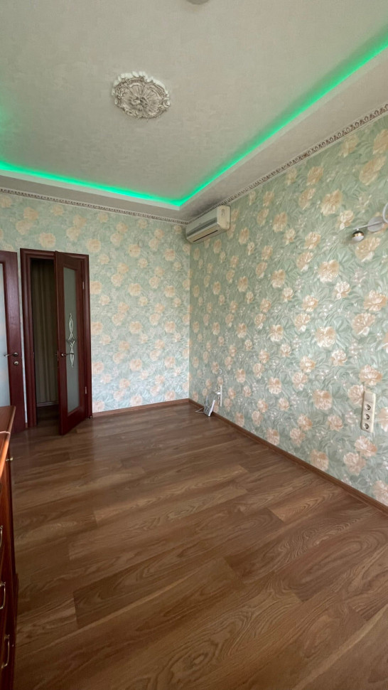 Продается 2 - х комнатная квартира, пр.-т Панфилова 21, ЖК "Центральный", арт. 4985