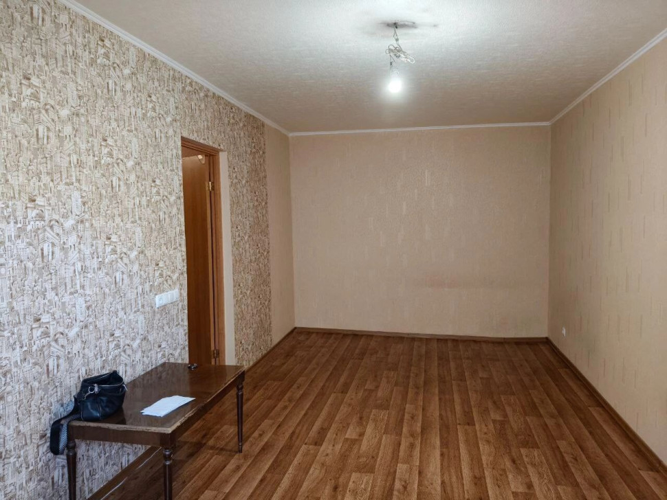 Продается 1 комнатная квартира, Тихий арт 3832