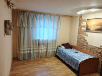 Продается полдома, ул. Саврасова арт 3745