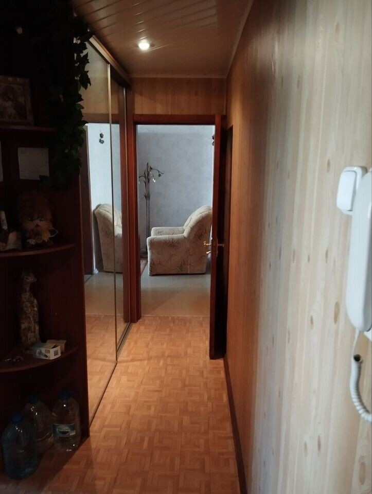 Продается 3 - х комнатная квартира, ул. Политбойцов арт 3385