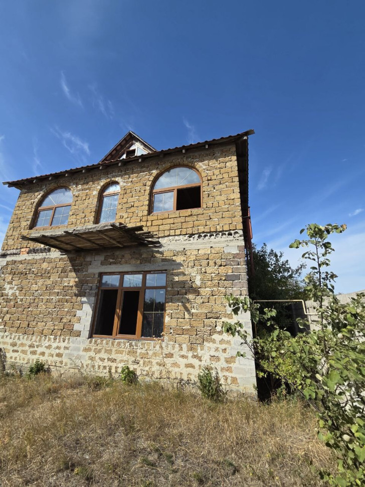 Продается 5 - ти комнатный дом, ул. Новороссийская арт 1169