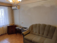 Продается 2 - х комнатная квартира, ул. Петровского дом 125 А, ориентир мост, арт. 5355