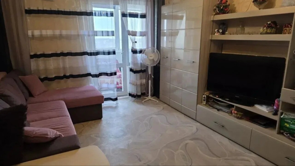 Продается 2 - х комнатная квартира, ул. Химиков, арт. 5690