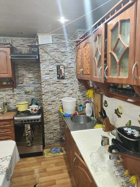 Продается 4 - х комнатная квартира, ул. Тренева арт 4001