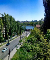 Продается 2 - х комнатная квартира, пр.-т Гурова, ориентир пл. Конституции, арт. 4914