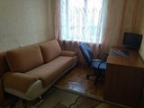 Продается 3 - х комнатная квартира, мкрн Солнечный арт 938