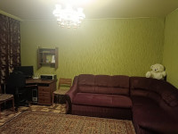 Продается 3 - х комнатная квартира, ул. Прудовая (Абакумова арт 3766