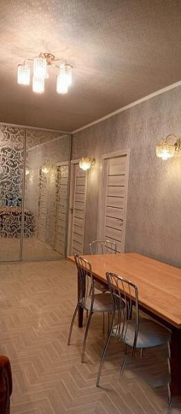 Продается 3 - х комнатная квартира, ул. 230-й Стрелковой Дивизии (Цветочный) арт 4006
