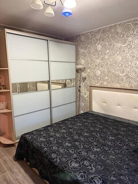 Продается 3 - х комнатная квартира, ул. 230-й Стрелковой Дивизии (Цветочный) арт 4006