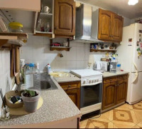 Продается 2 - х комнатная квартира, ул. Артёма арт 2600