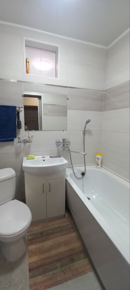 Продается 1 комнатная квартира, г. Бердянск, ориентир район АКЗ, арт. 5361