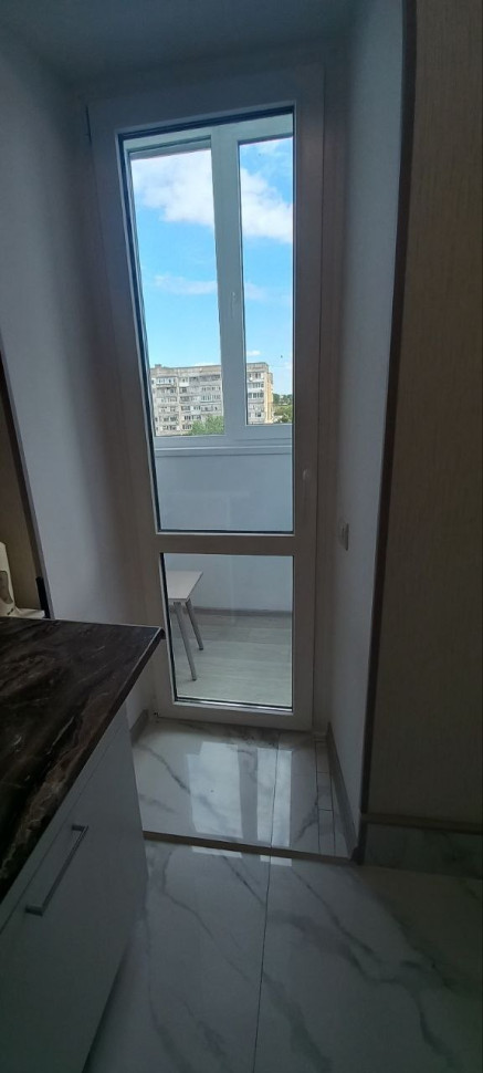 Продается 1 комнатная квартира, г. Бердянск, ориентир район АКЗ, арт. 5361