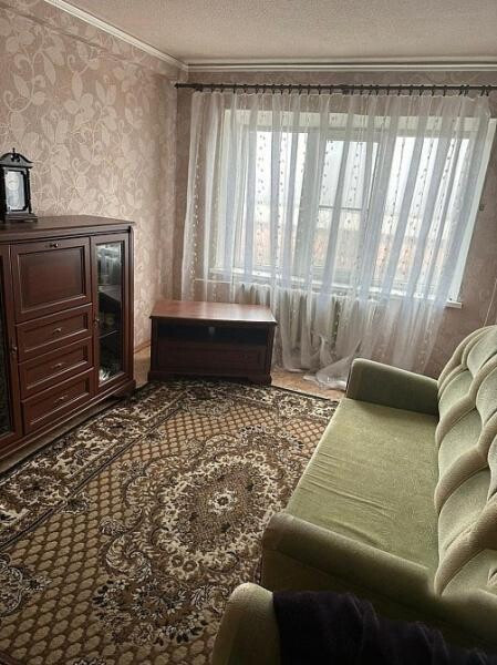 Продаю 2 - х комнатную квартиру, Магистральный . арт 844