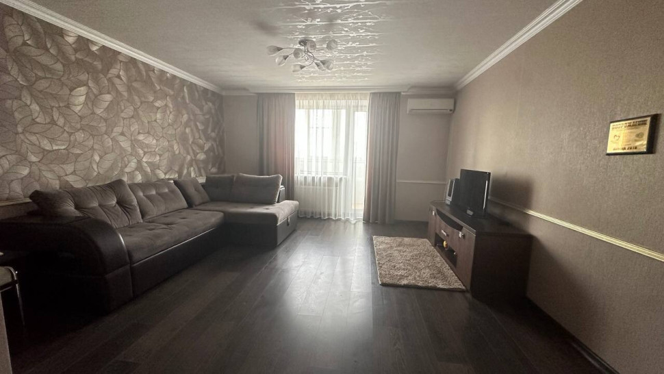 Продается 3 - х комнатная квартира, пр-т Дзержинского арт 4169