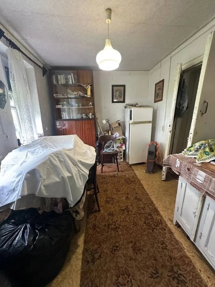 Продается 4 - х комнатный дом, ул. Бутлерова, ориентир Мед. институт.арт. 5901