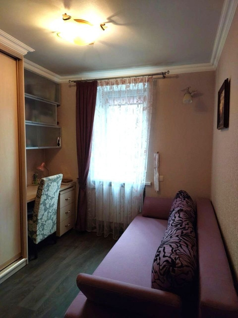 Продается 3 - х комнатная квартира, ул. Петровского арт 3153