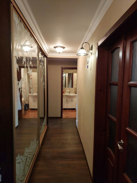 Продается 3 - х комнатная квартира, ул. Петровского арт 3153
