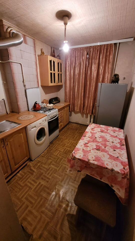 Продается 3 - х комнатная квартира, пр-т Германа Титова арт 3678