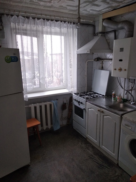 Продается 2 - х комнатная квартира, 25 линия арт 1037