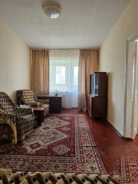 Продается 2 - х комнатная квартира, ул. Антипова арт 2533
