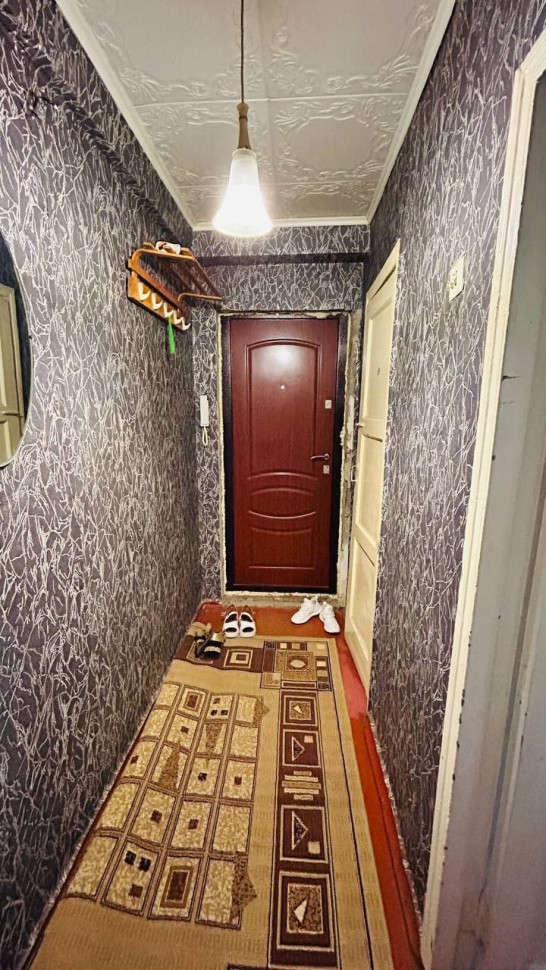 Продается 2-х комнатная квартира, ул. Ленина, ориентир остановка "Почта", арт. 1225