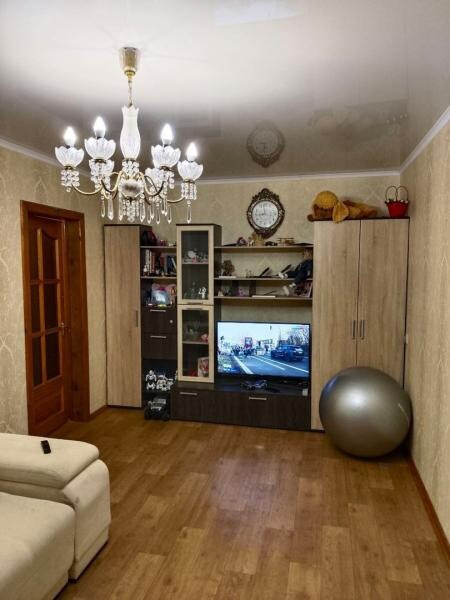 Продаю 2 - х комнатную квартиру, Широкий арт 2019