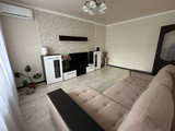 Продается 2 - х комнатная квартира, микр. Калининский арт 930
