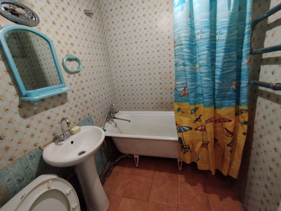 Продается 1 комнатная квартира, мкр Октябрьский арт 4435