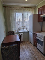 Продается 2 - х комнатная квартира, ул. Артема, арт. 5834