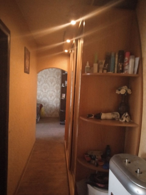 Продается 3 - х комнатная квартира, бул. Школьный арт 2544